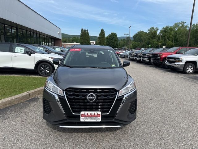 2023 Nissan Kicks S