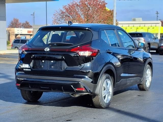 2023 Nissan Kicks S