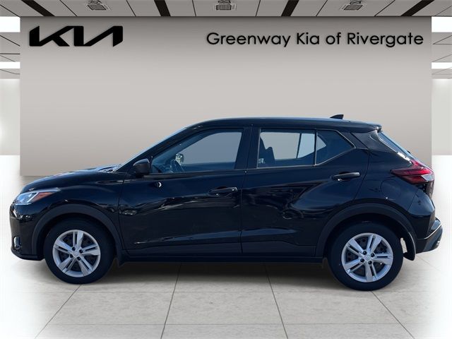 2023 Nissan Kicks S