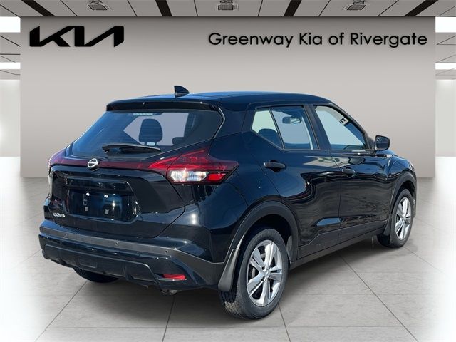 2023 Nissan Kicks S