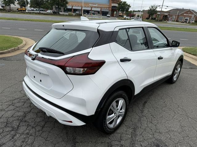 2023 Nissan Kicks S