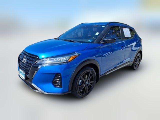 2023 Nissan Kicks SR