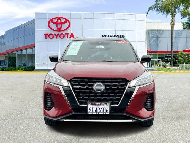 2023 Nissan Kicks SR