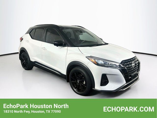 2023 Nissan Kicks SR