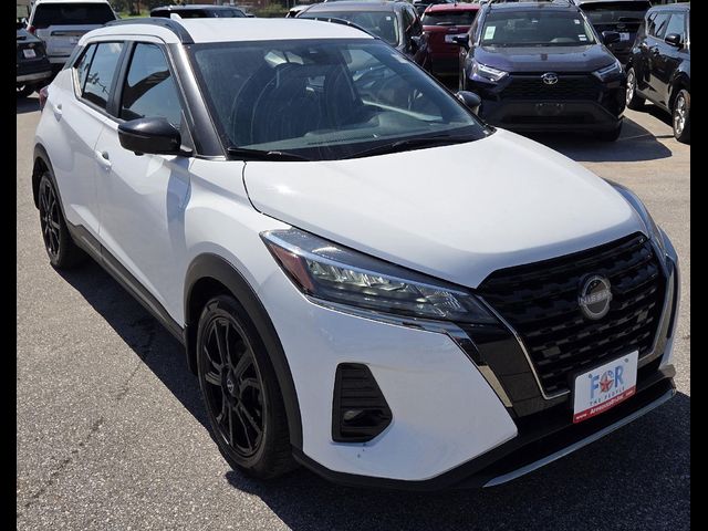 2023 Nissan Kicks SR