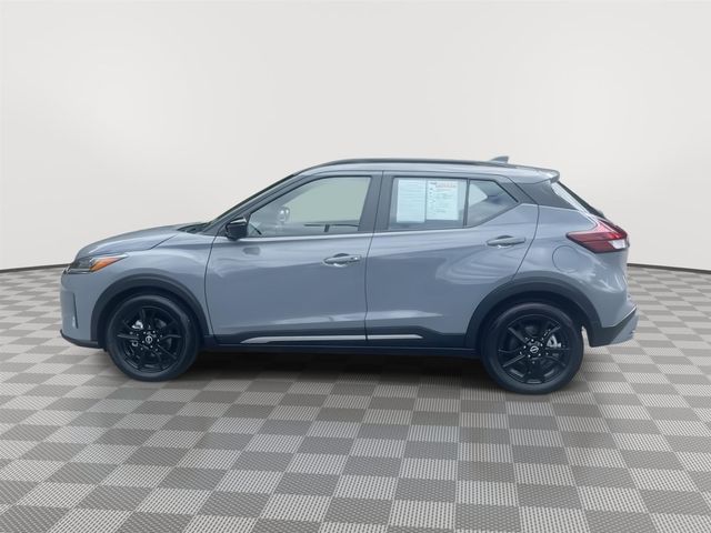 2023 Nissan Kicks SR