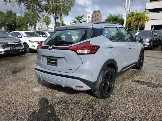 2023 Nissan Kicks SR