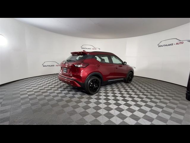 2023 Nissan Kicks SR