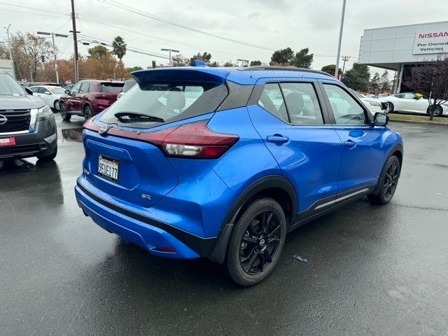 2023 Nissan Kicks SR