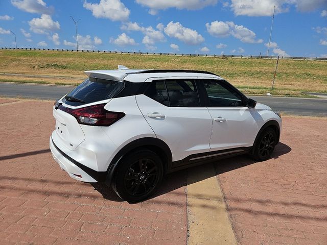 2023 Nissan Kicks SR