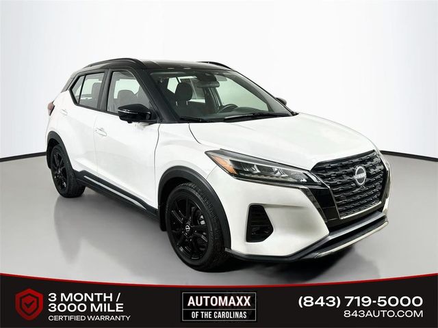 2023 Nissan Kicks SR