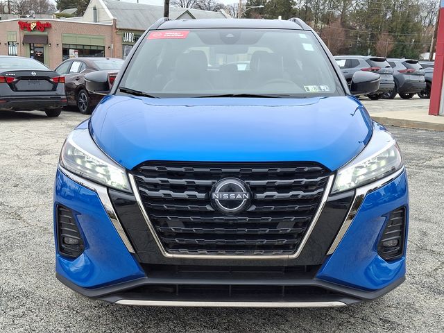 2023 Nissan Kicks SR