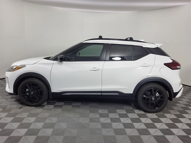 2023 Nissan Kicks SR