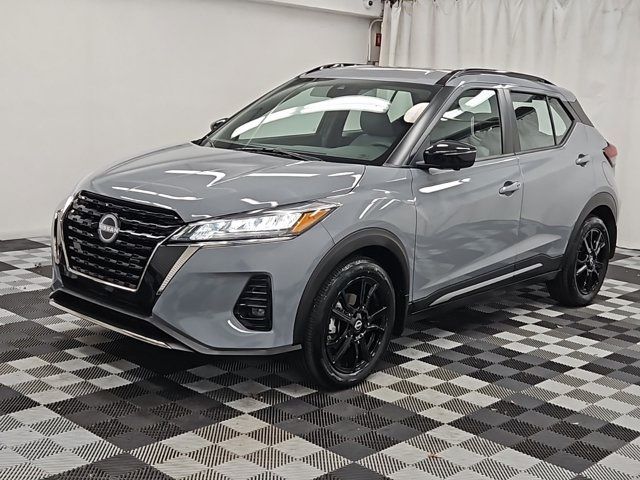 2023 Nissan Kicks SR