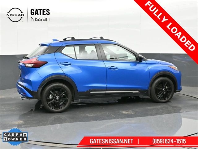 2023 Nissan Kicks SR