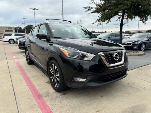 2023 Nissan Kicks SR