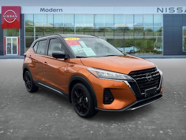 2023 Nissan Kicks SR