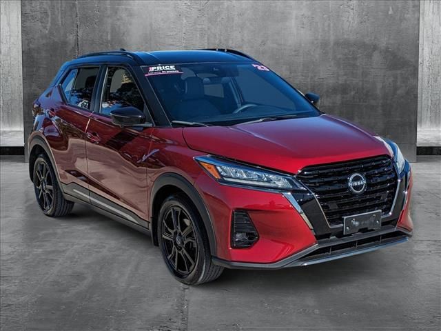 2023 Nissan Kicks SR