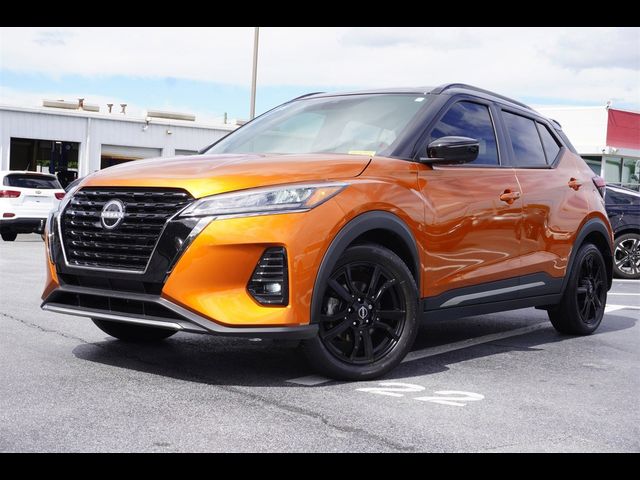 2023 Nissan Kicks SR