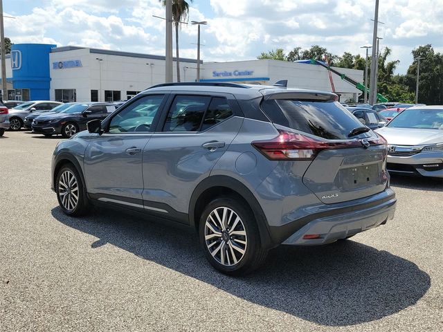 2023 Nissan Kicks SR