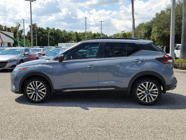 2023 Nissan Kicks SR