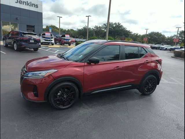 2023 Nissan Kicks SR