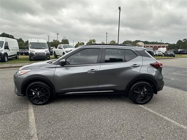 2023 Nissan Kicks SR