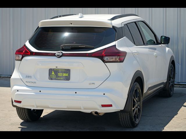 2023 Nissan Kicks SR