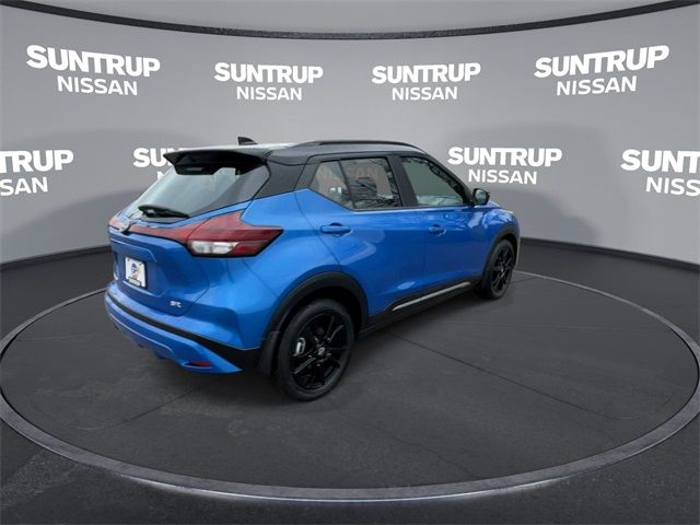 2023 Nissan Kicks SR