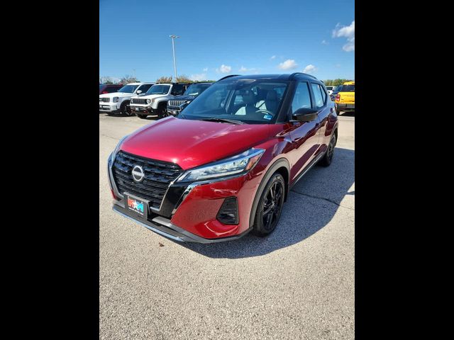 2023 Nissan Kicks SR