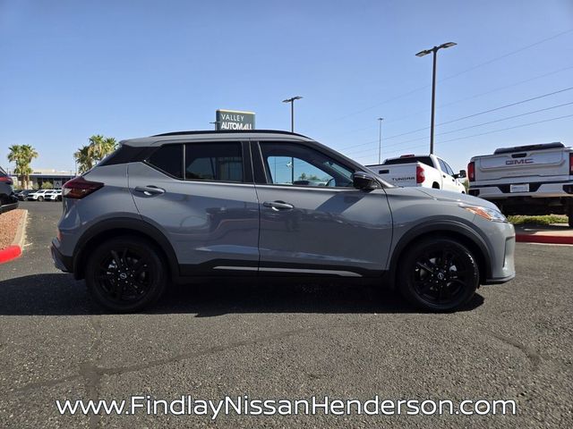 2023 Nissan Kicks SR