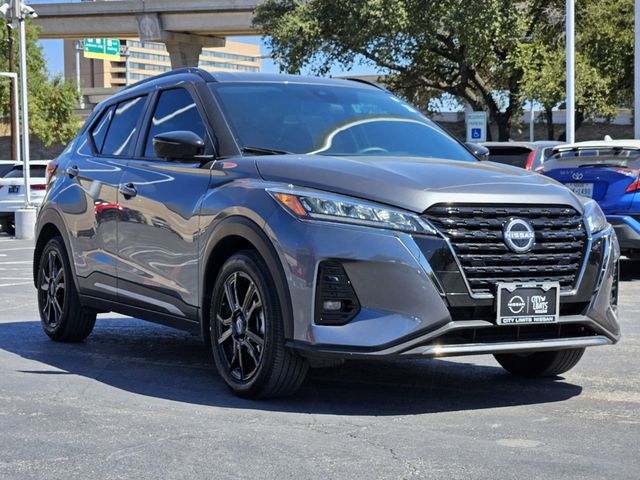 2023 Nissan Kicks SR