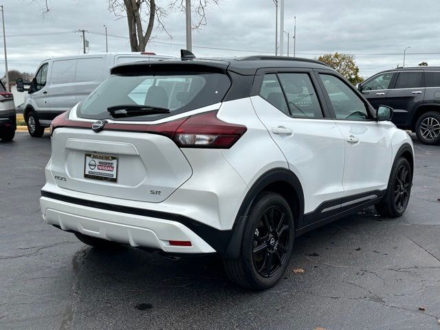 2023 Nissan Kicks SR