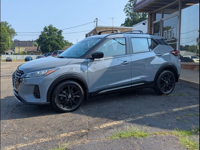2023 Nissan Kicks SR
