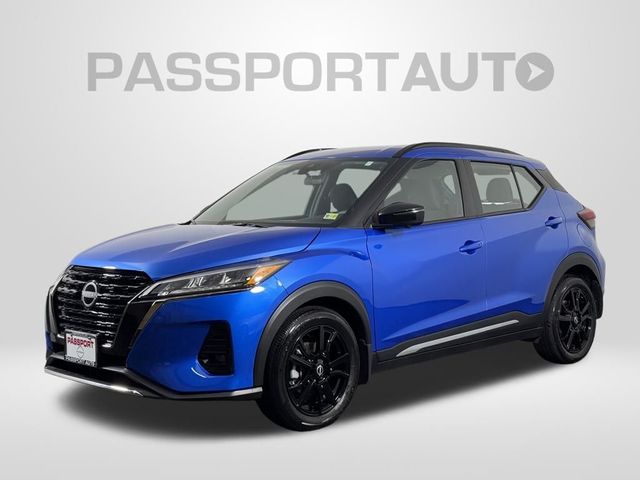 2023 Nissan Kicks SR