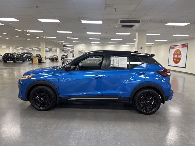 2023 Nissan Kicks SR