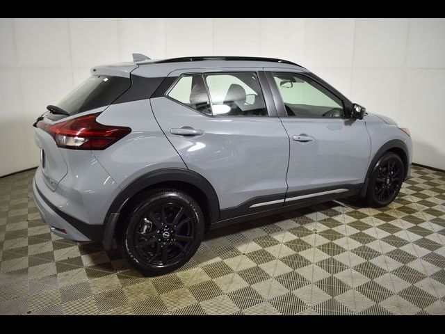 2023 Nissan Kicks SR