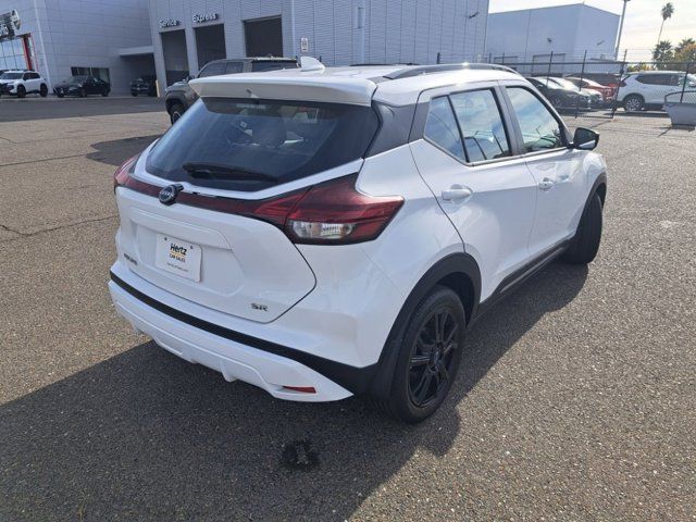 2023 Nissan Kicks SR