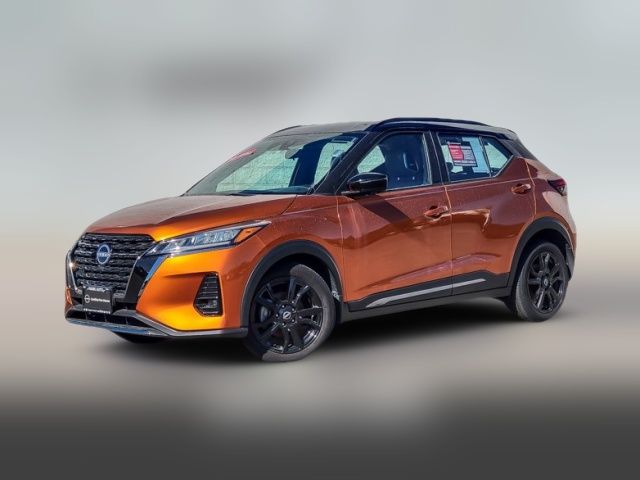 2023 Nissan Kicks SR