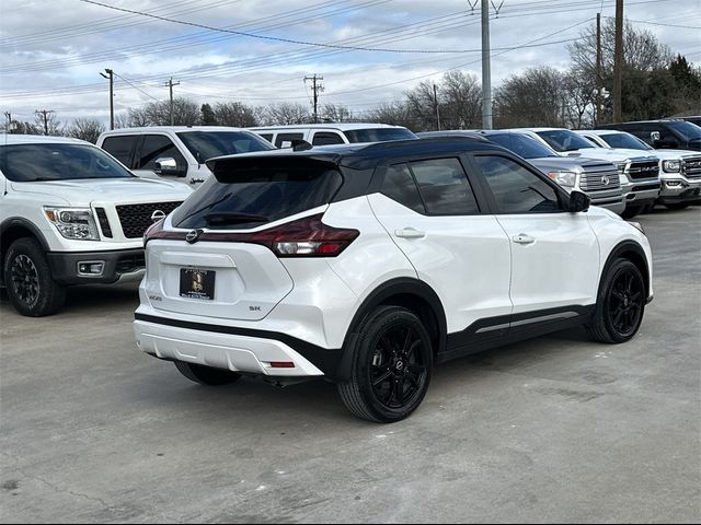 2023 Nissan Kicks SR