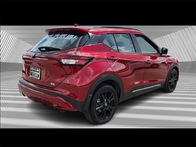 2023 Nissan Kicks SR