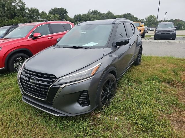 2023 Nissan Kicks SR
