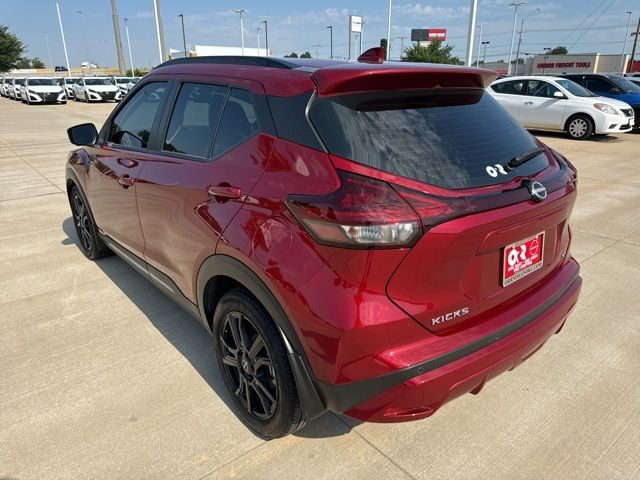 2023 Nissan Kicks SR