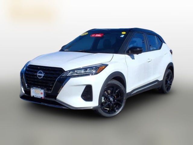 2023 Nissan Kicks SR