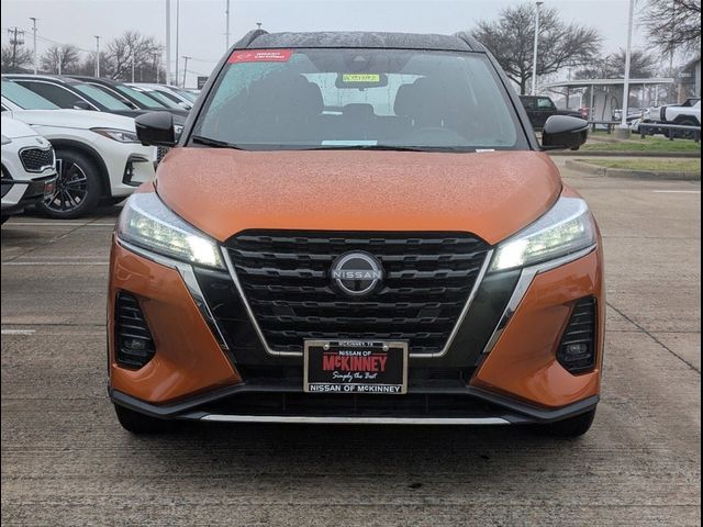 2023 Nissan Kicks SR