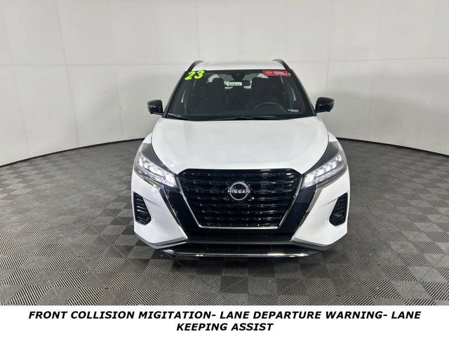 2023 Nissan Kicks SR