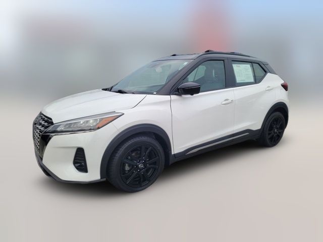 2023 Nissan Kicks SR
