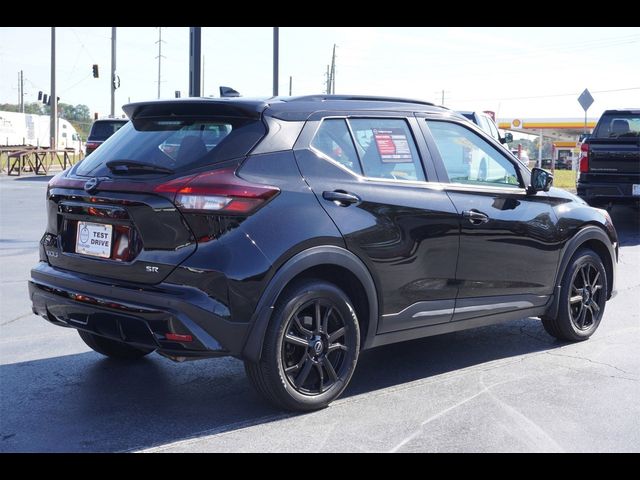 2023 Nissan Kicks SR