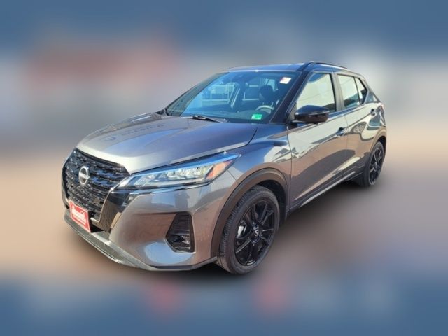 2023 Nissan Kicks SR