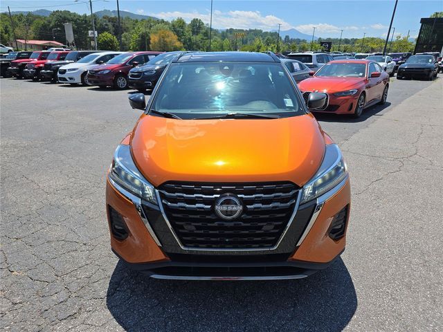 2023 Nissan Kicks SR